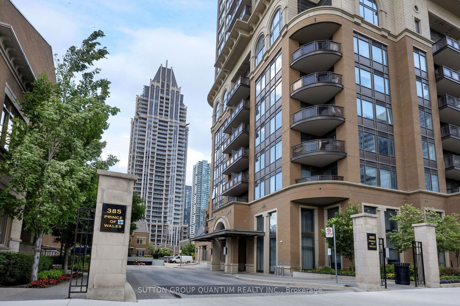 Condo for sale at 1911-385 Prince Of Wales Drive, Mississauga, City Centre, L5B 0C6 - MLS: W11911320