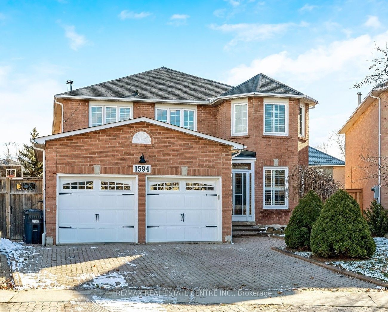 Detached House sold at 1594 Stillriver Crescent, Mississauga, East Credit, L5M 3X1 - MLS: W11911469