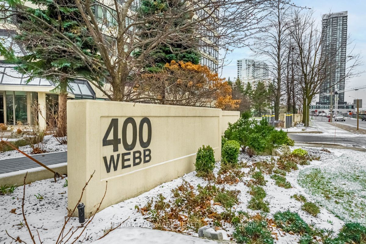 Condo for sale at 702-400 Webb Drive, Mississauga, City Centre, L5B 3Z7 - MLS: W11911923