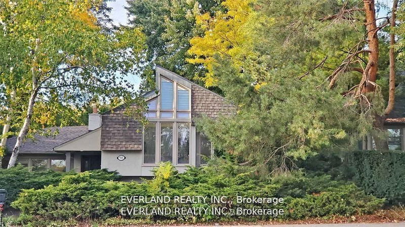 home for sale on 98 Rathburn Road