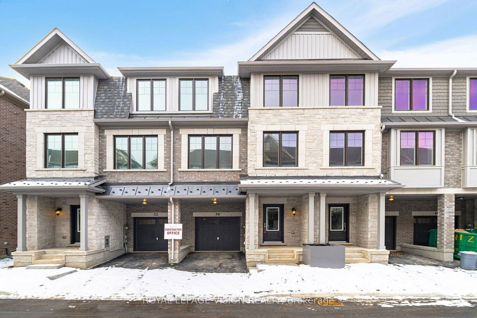 Townhouse for lease at 50 Folcroft Street, Brampton, Credit Valley, L6Y 6L3 - MLS: W11912452