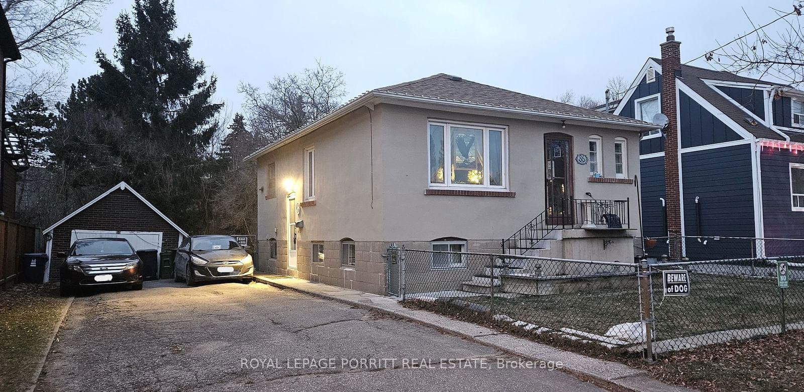 Detached House sold at 86 Laburnham Avenue, Toronto, Long Branch, M8W 1S8 - MLS: W11912492