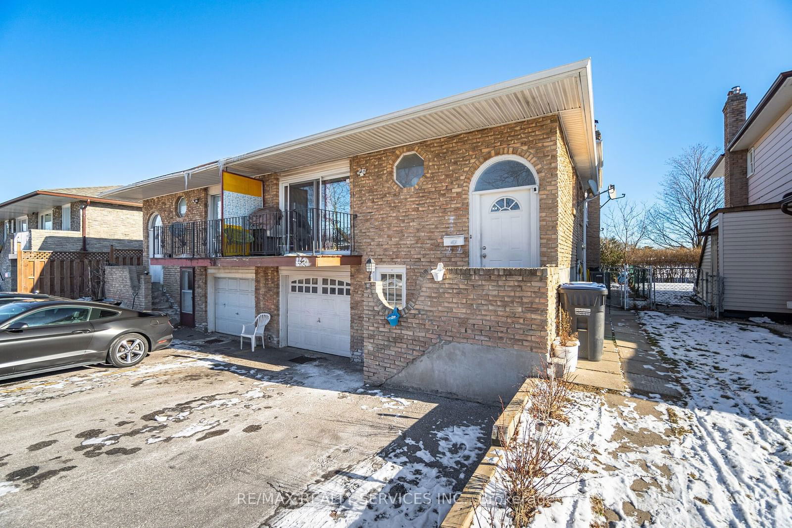 Semi-Detached House sold at 42 Abell Drive, Brampton, Madoc, L6V 2V8 - MLS: W11912755