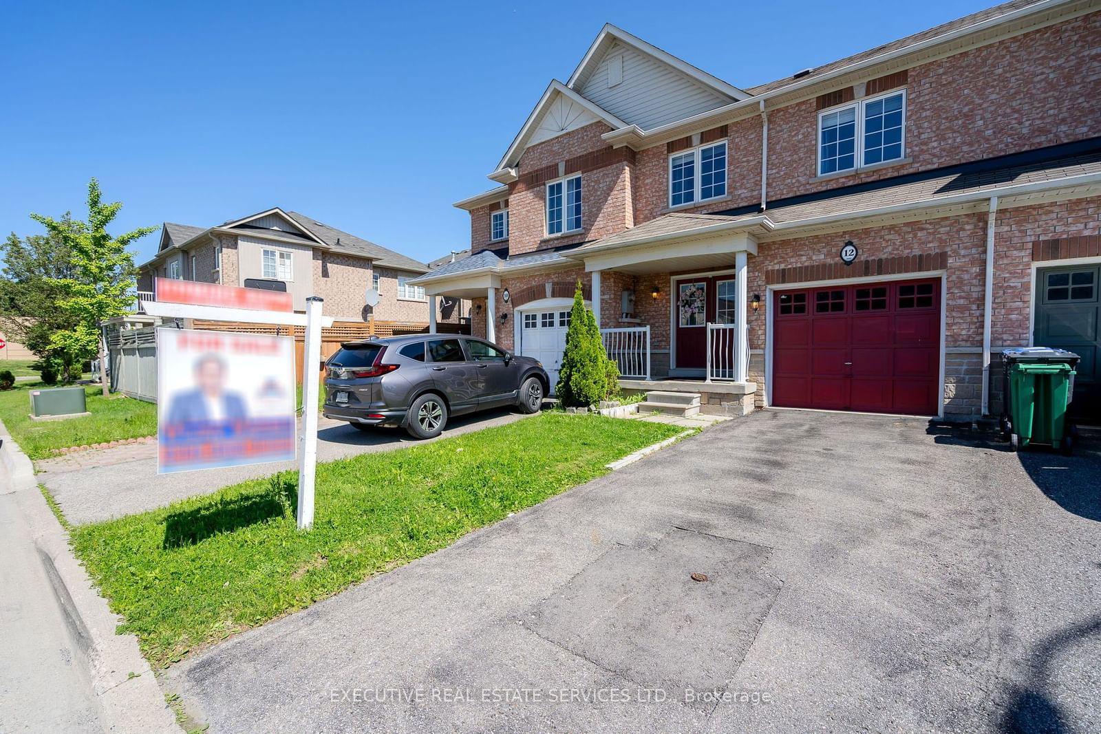 Townhouse for sale at 12 Heartview Road, Brampton, Sandringham-Wellington, L6Z 0C6 - MLS: W11912955