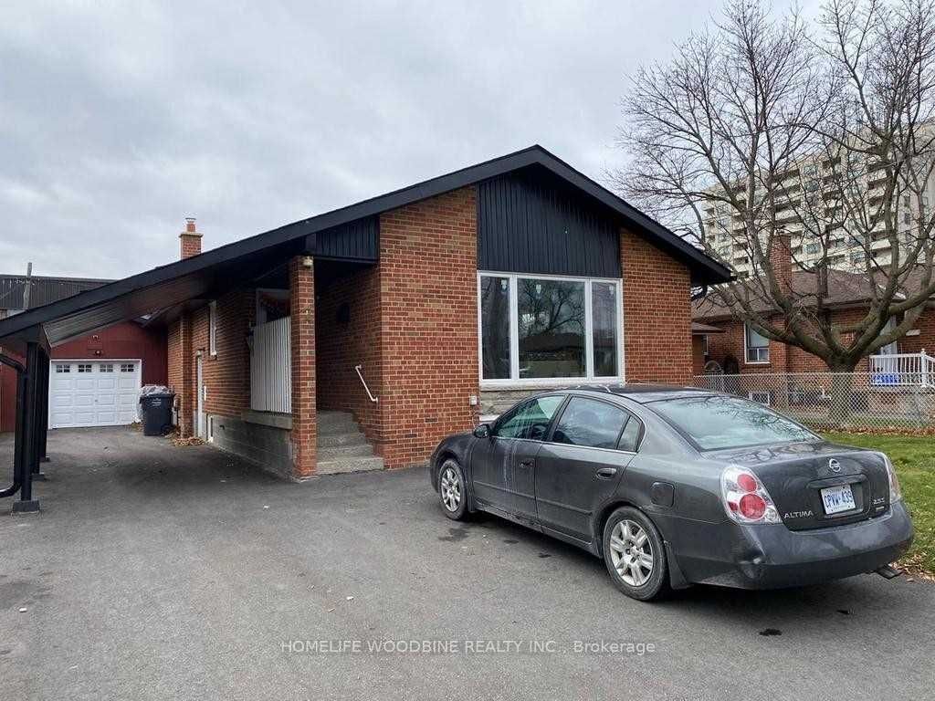 Detached House leased at 7 June Avenue, Brampton, Queen Street Corridor, L6V 1W2 - MLS: W11913063