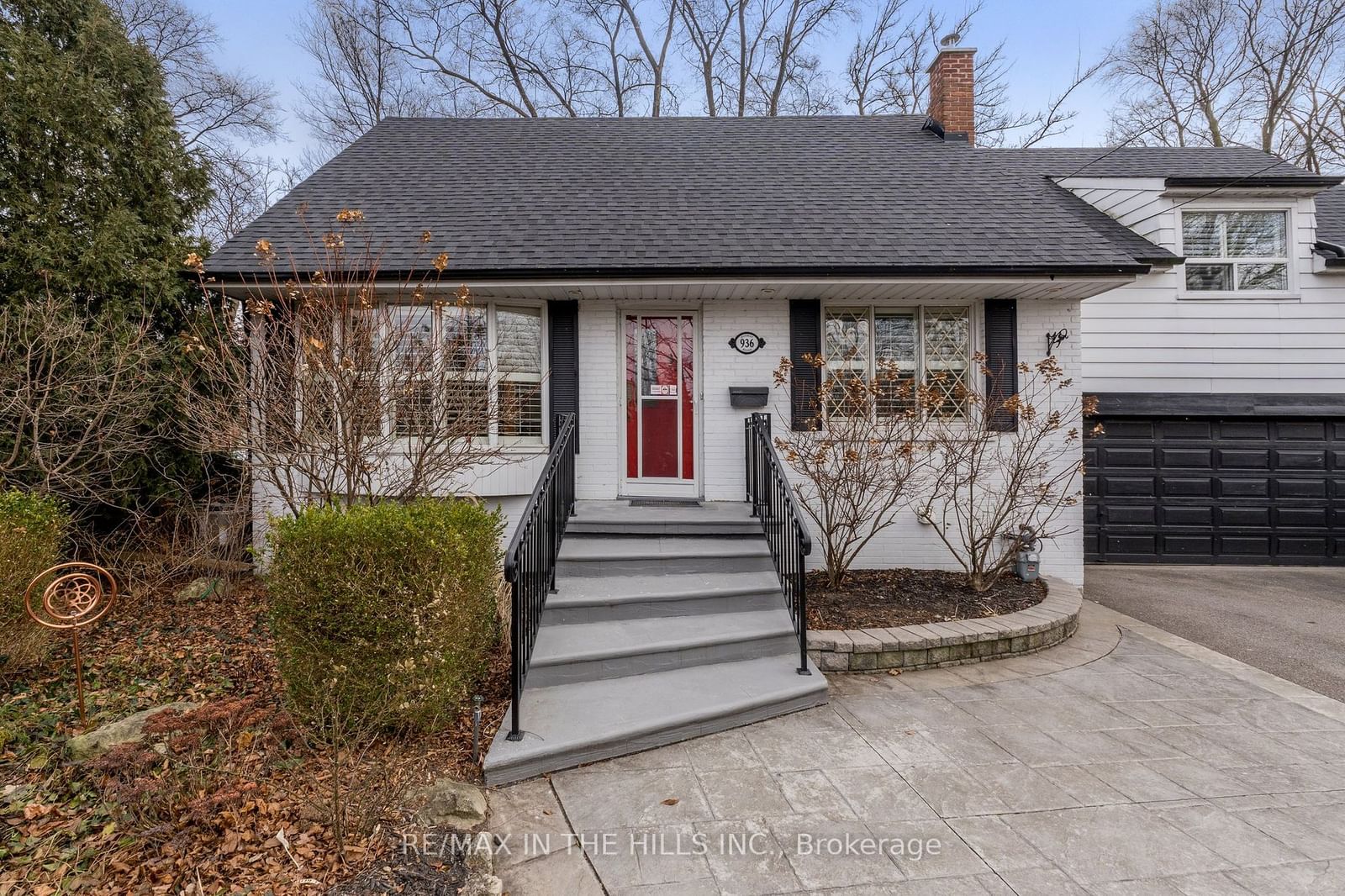 Listing Image 7