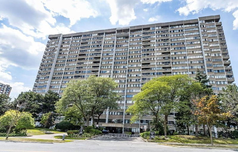 home for lease on 1703-1580 Mississauga Valley Boulevard