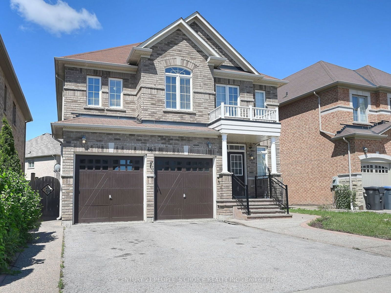 Detached House for sale at 44 Gardenbrooke Trail, Brampton, Bram East, L6P 3J3 - MLS: W11913524