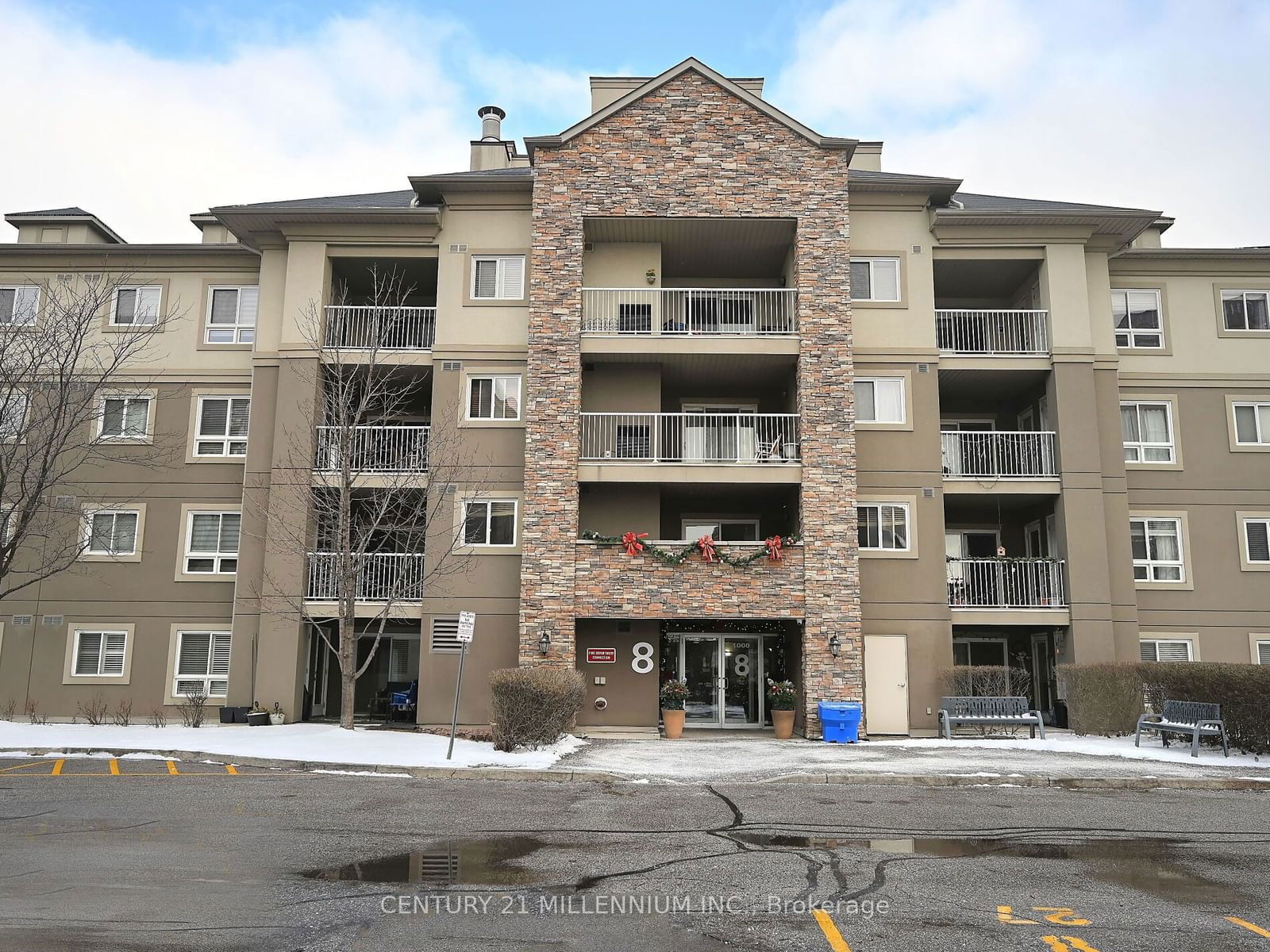 Condo for lease at 1209-8 Dayspring Circle, Brampton, Goreway Drive Corridor, L6P 2Z7 - MLS: W11913952