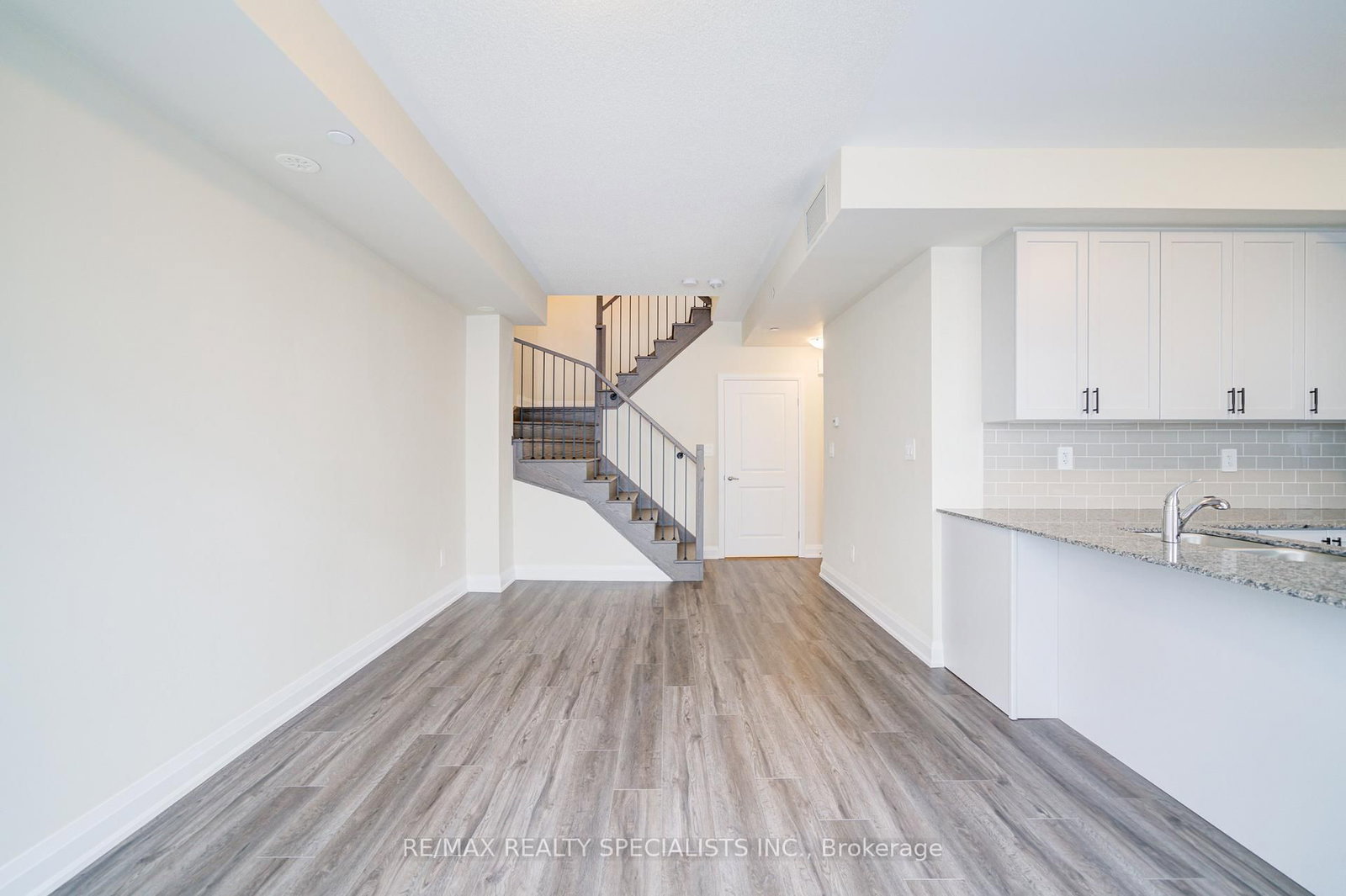 8175 Britannia Milton,ON L9T 7E7 — Photo 13