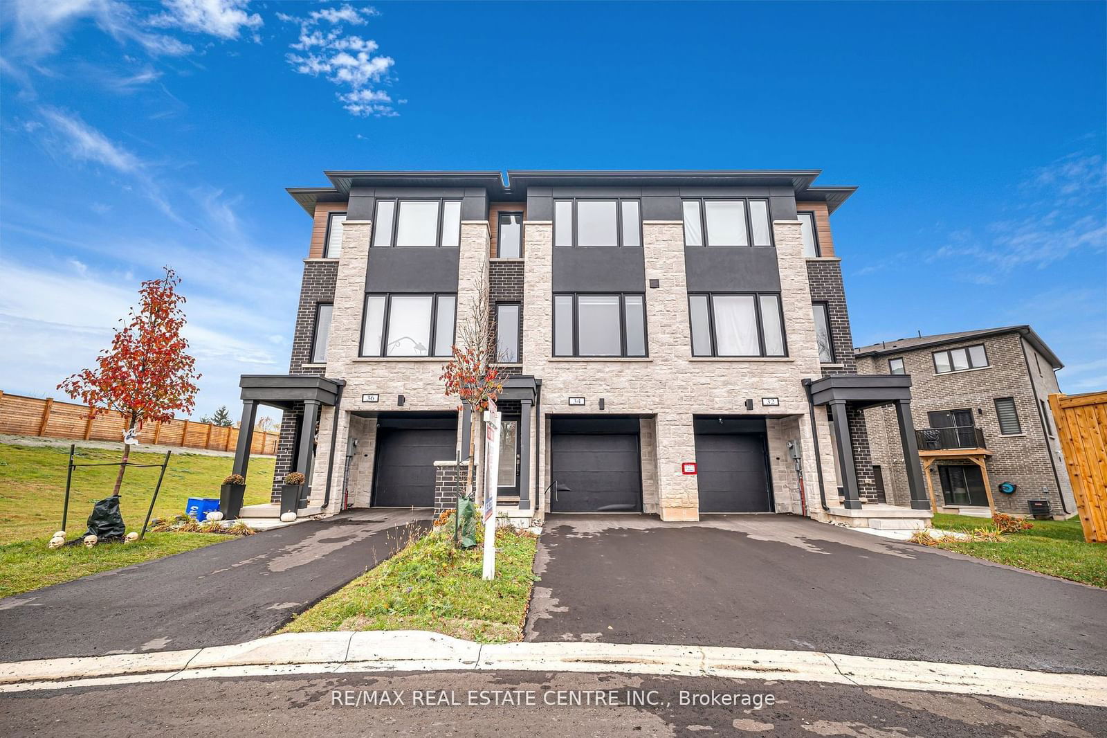 Townhouse leased at 34 Briar Court, Halton Hills, Georgetown, L7G 0P6 - MLS: W11914026