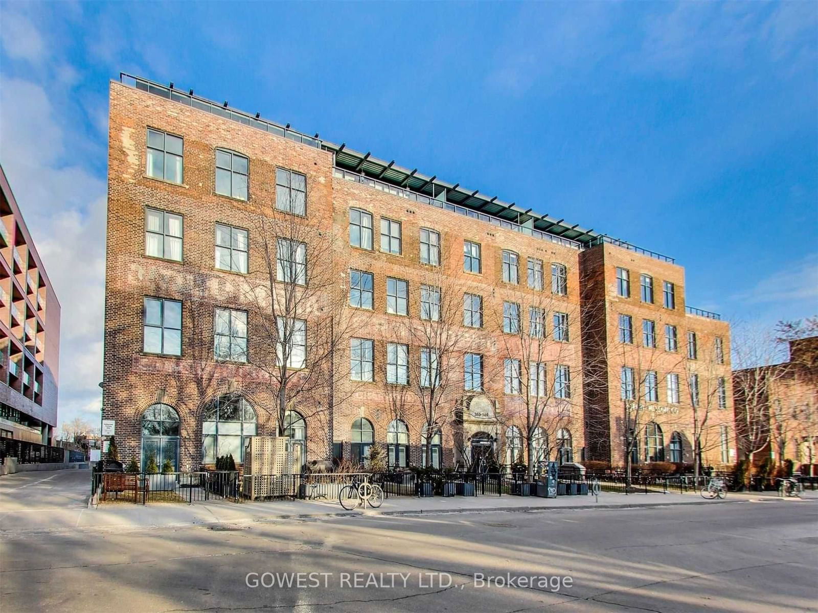 Condo sold at 201-369 Sorauren Avenue, Toronto, Roncesvalles, M6R 3C1 - MLS: W11914084