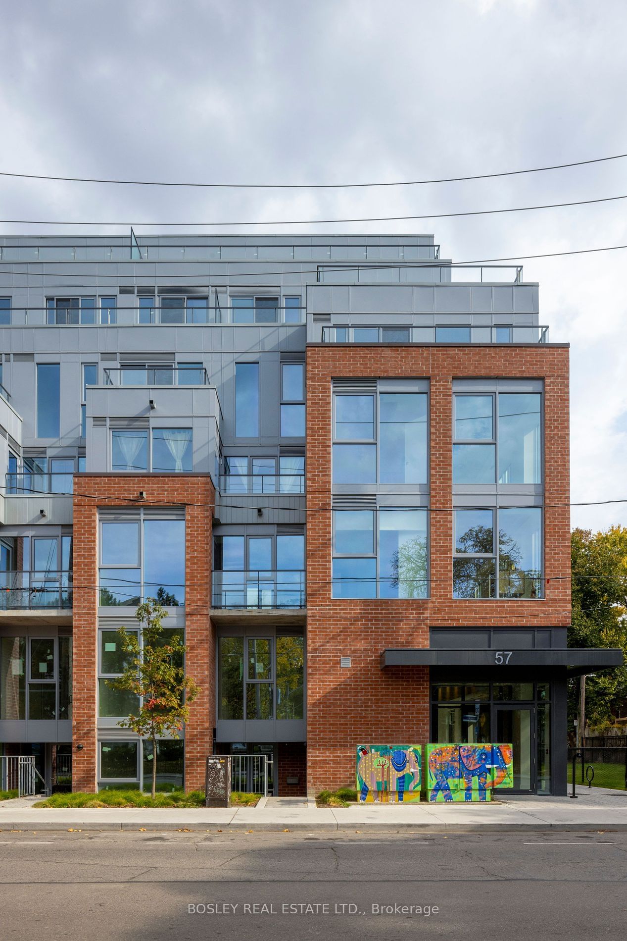 Condo leased at 404-57 Brock Avenue, Toronto, Roncesvalles, M6K 0H3 - MLS: W11914141