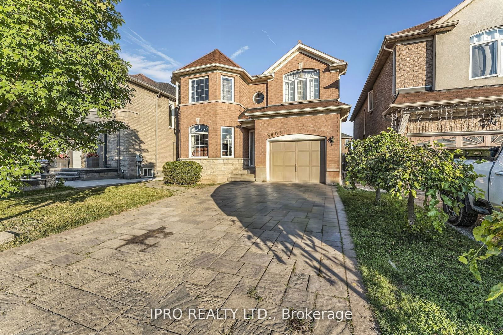 Detached House sold at 3403 Bruzan Crescent, Mississauga, Lisgar, L5N 8M2 - MLS: W11914288