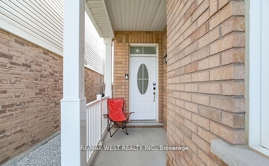 Detached House for lease at BSMT-151 Robert Parkinson Drive, Brampton, Bram West, L7A 4H4 - MLS: W11914384