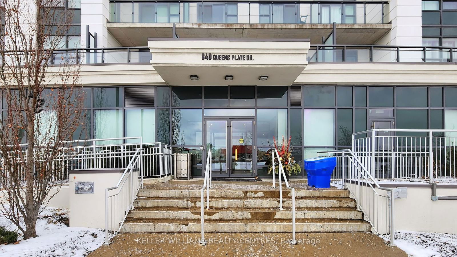 Condo for sale at 612-840 Queen's Plate Drive, Toronto, West Humber-Clairville, M9W 0E7 - MLS: W11914841