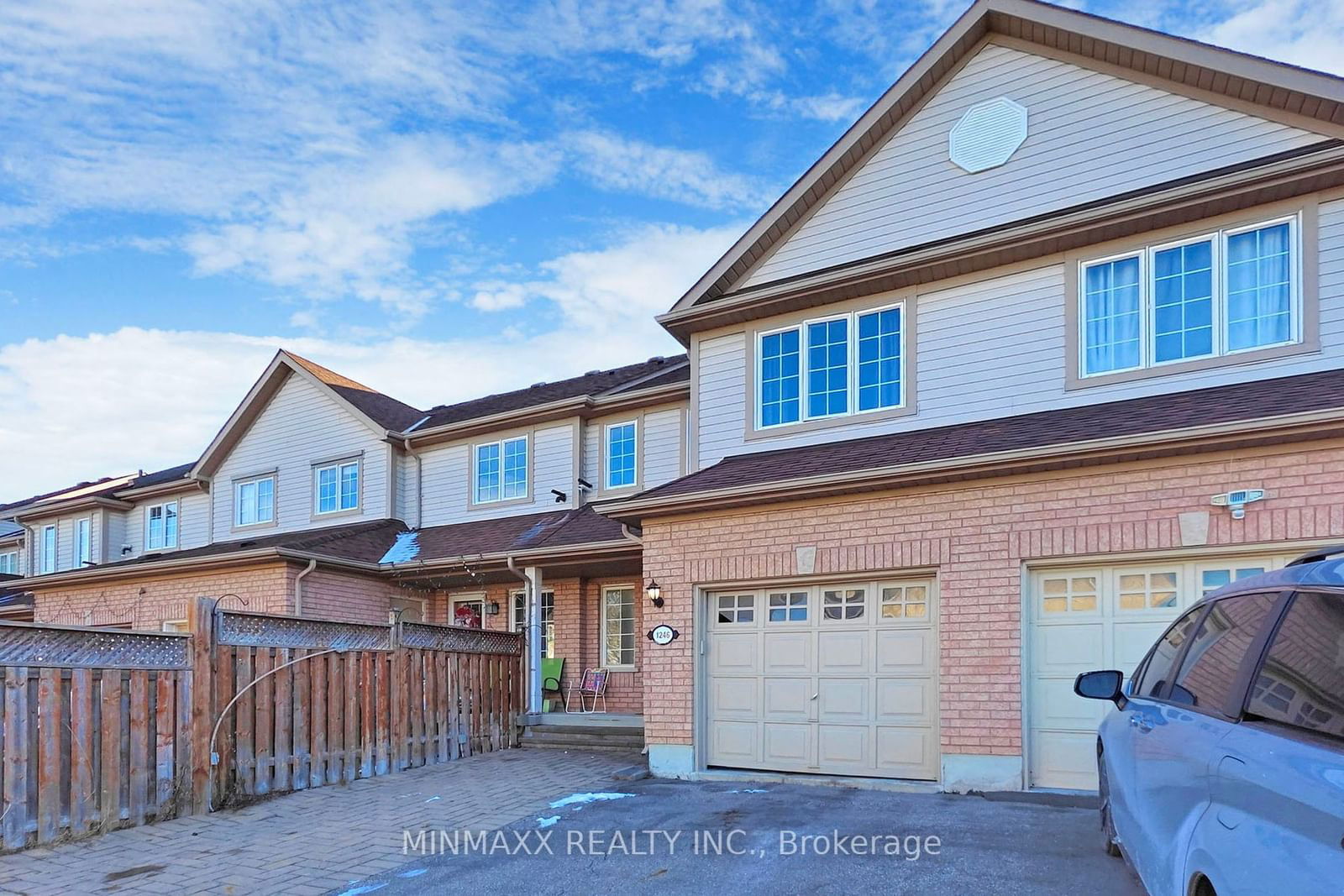 Townhouse for sale at 1246 Mowat Lane, Milton, Dempsey, L9T 6C1 - MLS: W11914962