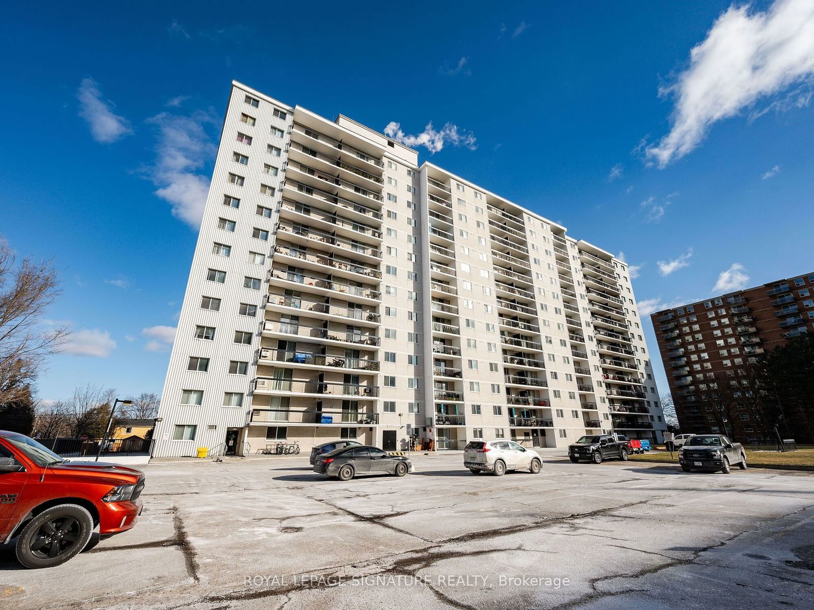 Condo for sale at 610-1100 Caven Street, Mississauga, Lakeview, L5G 4N3 - MLS: W11915331