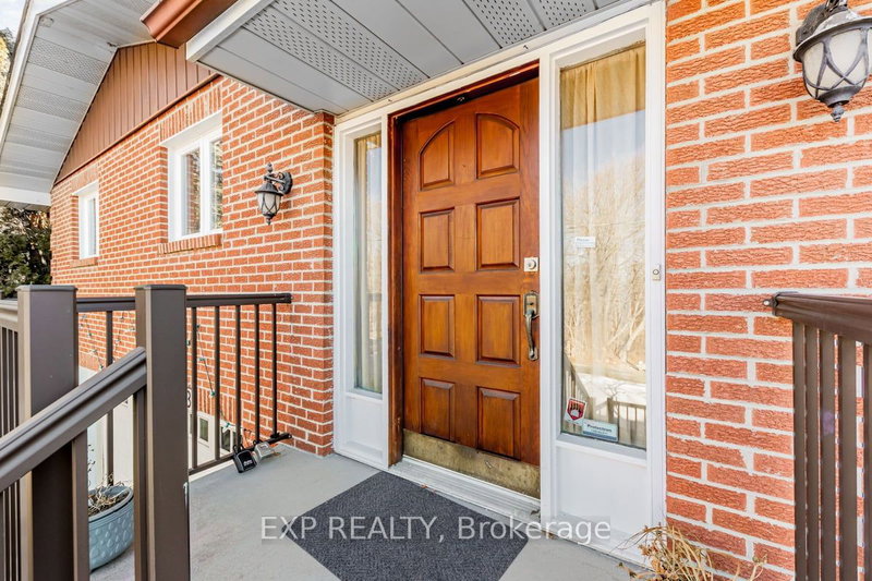 63 Riverside Dr, Toronto, M9L 1J2 | Image 2