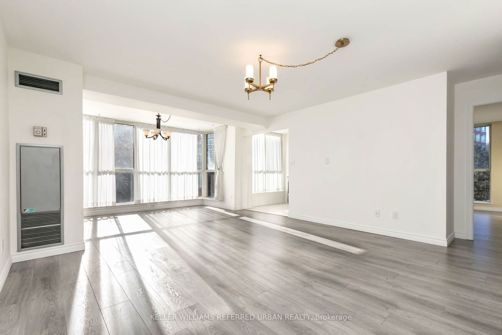 Condo for sale at 452-24 Southport Street, Toronto, High Park-Swansea, M6S 4Z1 - MLS: W11915396