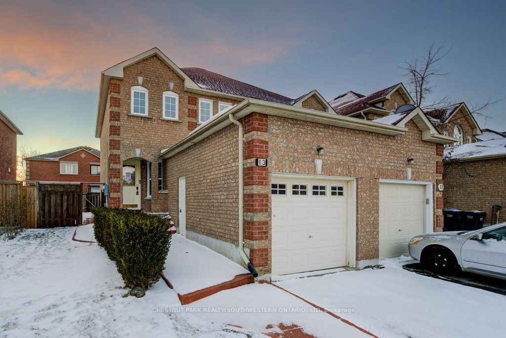 Semi-Detached House sold at 13 McCleave Crescent, Brampton, Fletcher's West, L6Y 4Z6 - MLS: W11915547