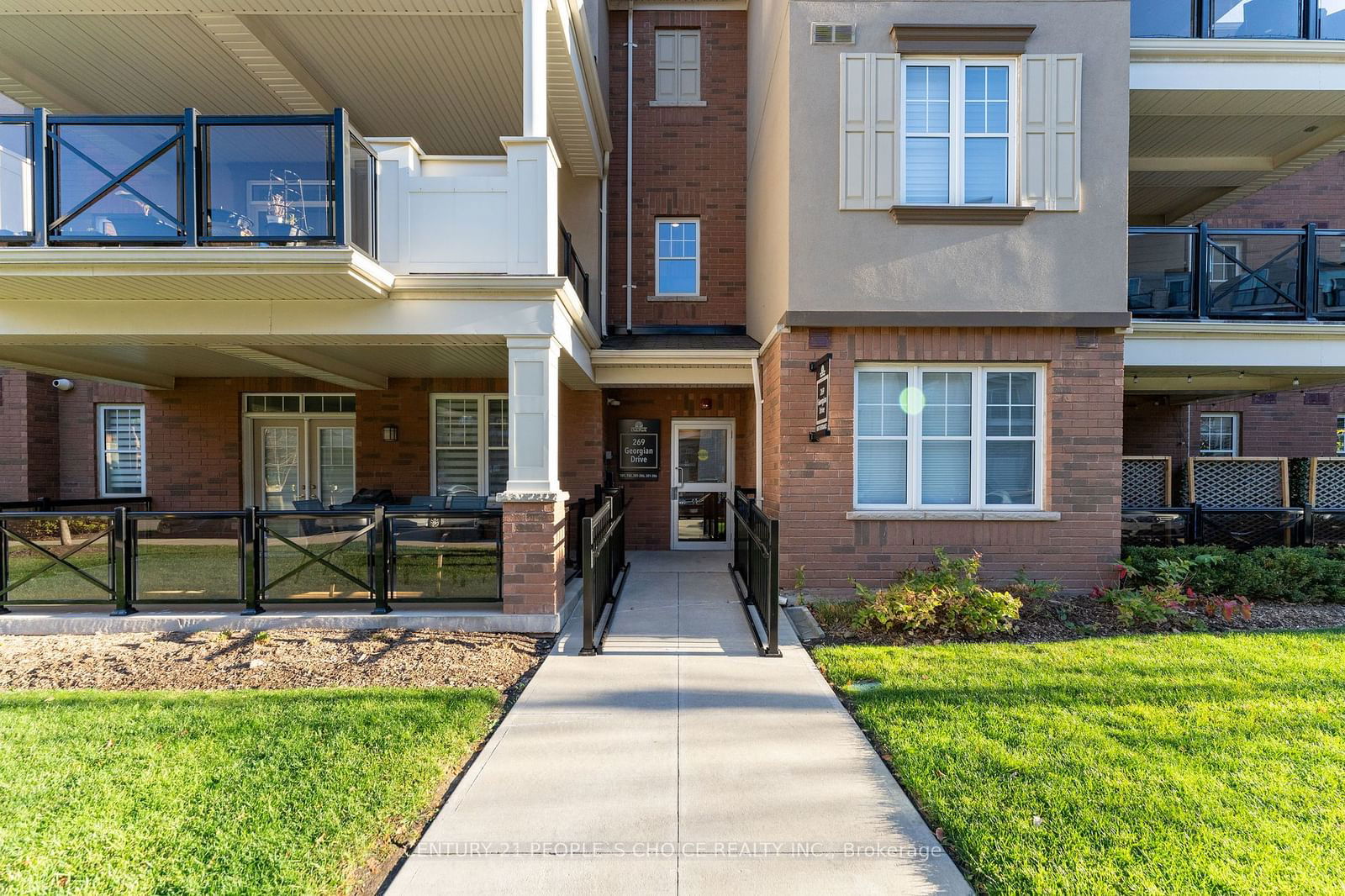 Townhouse for sale at 202-269 Georgian Drive, Oakville, Uptown Core, L6H 0L1 - MLS: W11915591