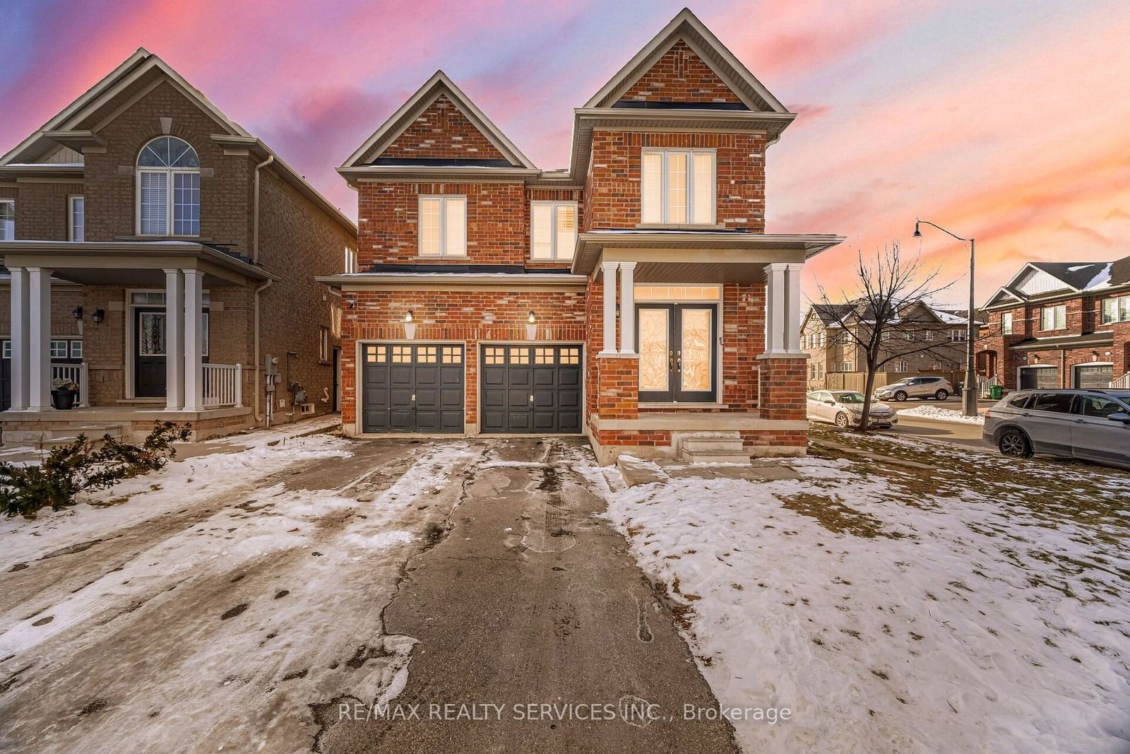 Detached House sold at 1 Ballyhaise Crescent, Brampton, Credit Valley, L6X 0Y2 - MLS: W11915644