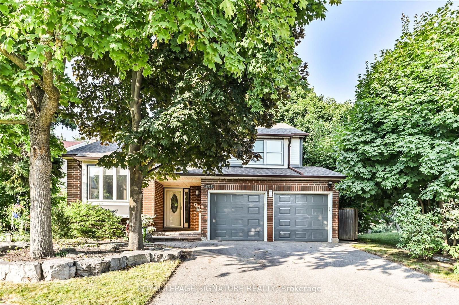 Detached House sold at 2368 Folkway Drive, Mississauga, Erin Mills, L5L 3B6 - MLS: W11915791