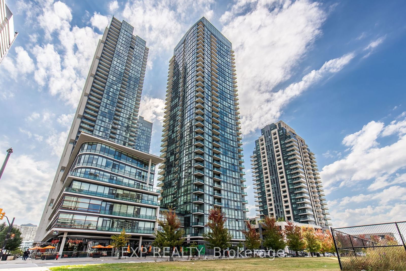 Condo for lease at 2203-4099 Brickstone Mews, Mississauga, City Centre, L5B 0G2 - MLS: W11915837