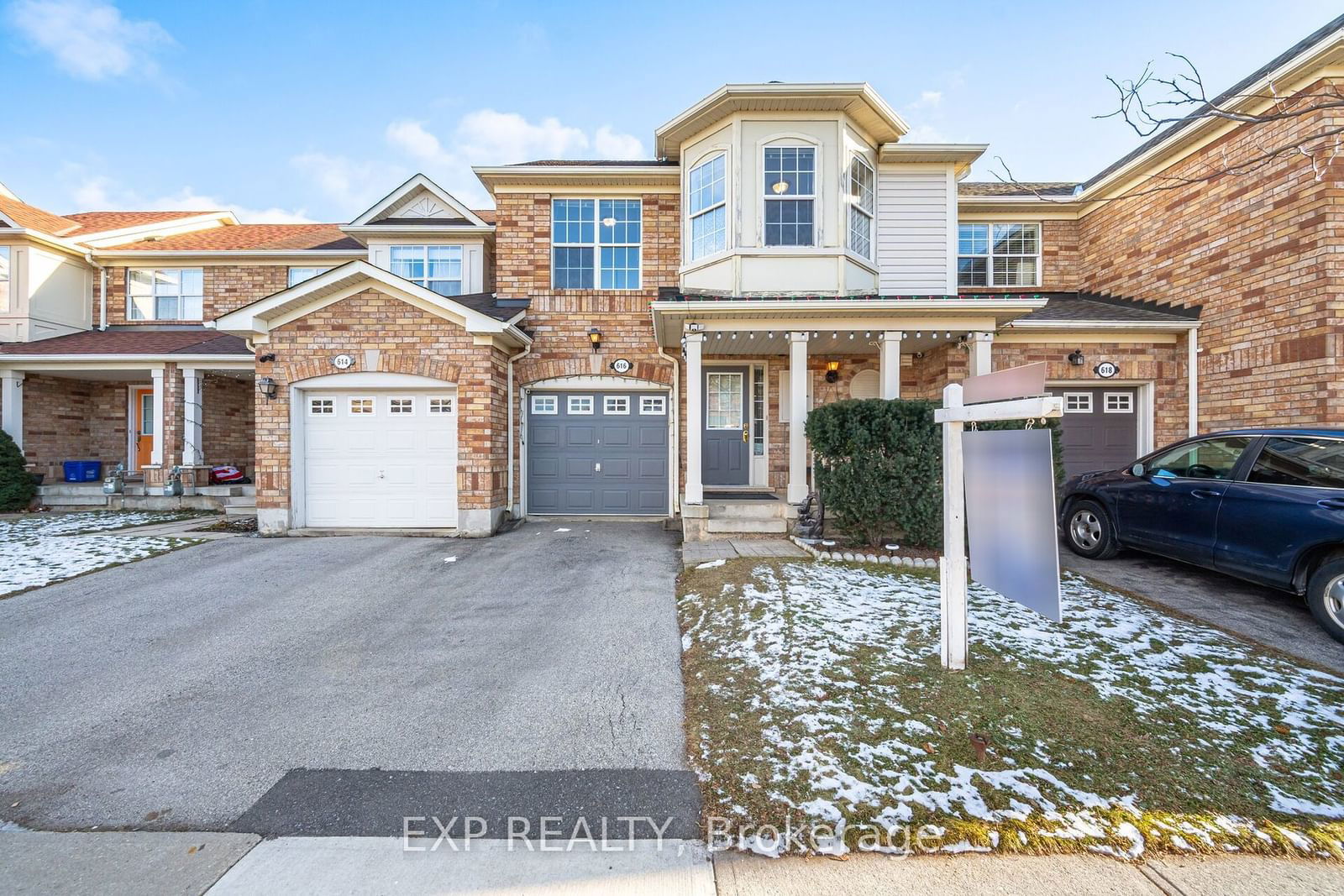 Townhouse sold at 616 Edwards Avenue, Milton, Beaty, L9T 6G8 - MLS: W11915923