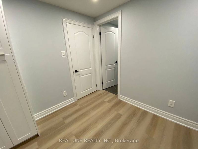 Room2