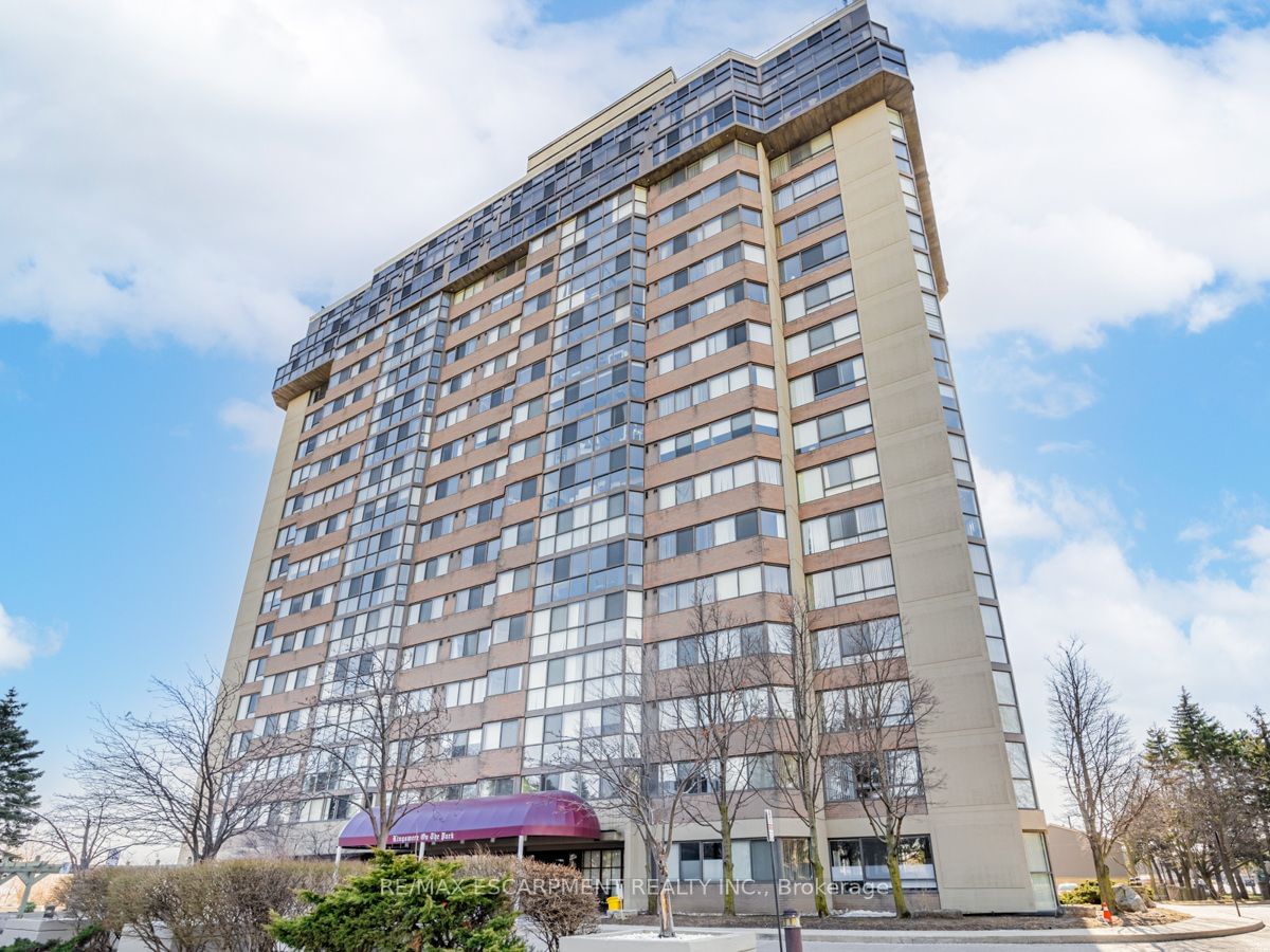 Condo for sale at UPH7-880 DUNDAS Street, Mississauga, Erindale, L5C 4H3 - MLS: W11916878