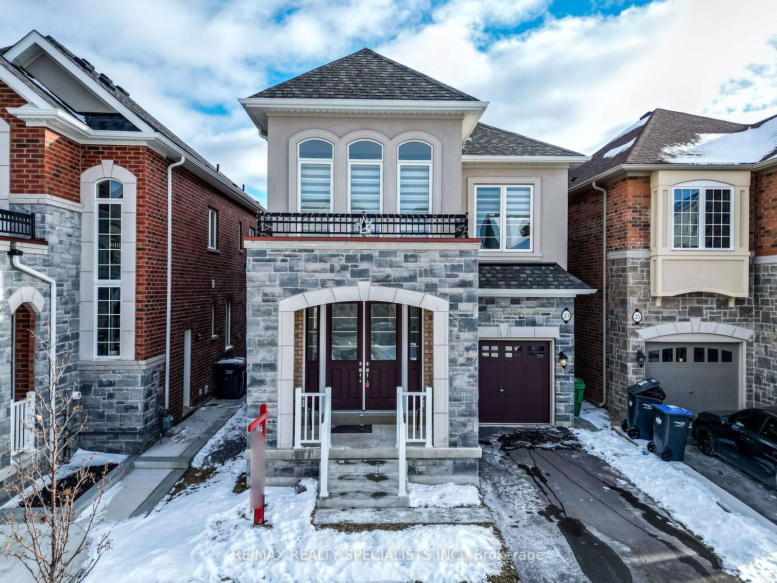 Detached House for sale at 23 Matterhorn Road, Brampton, Northwest Brampton, L7A 5A3 - MLS: W11916896