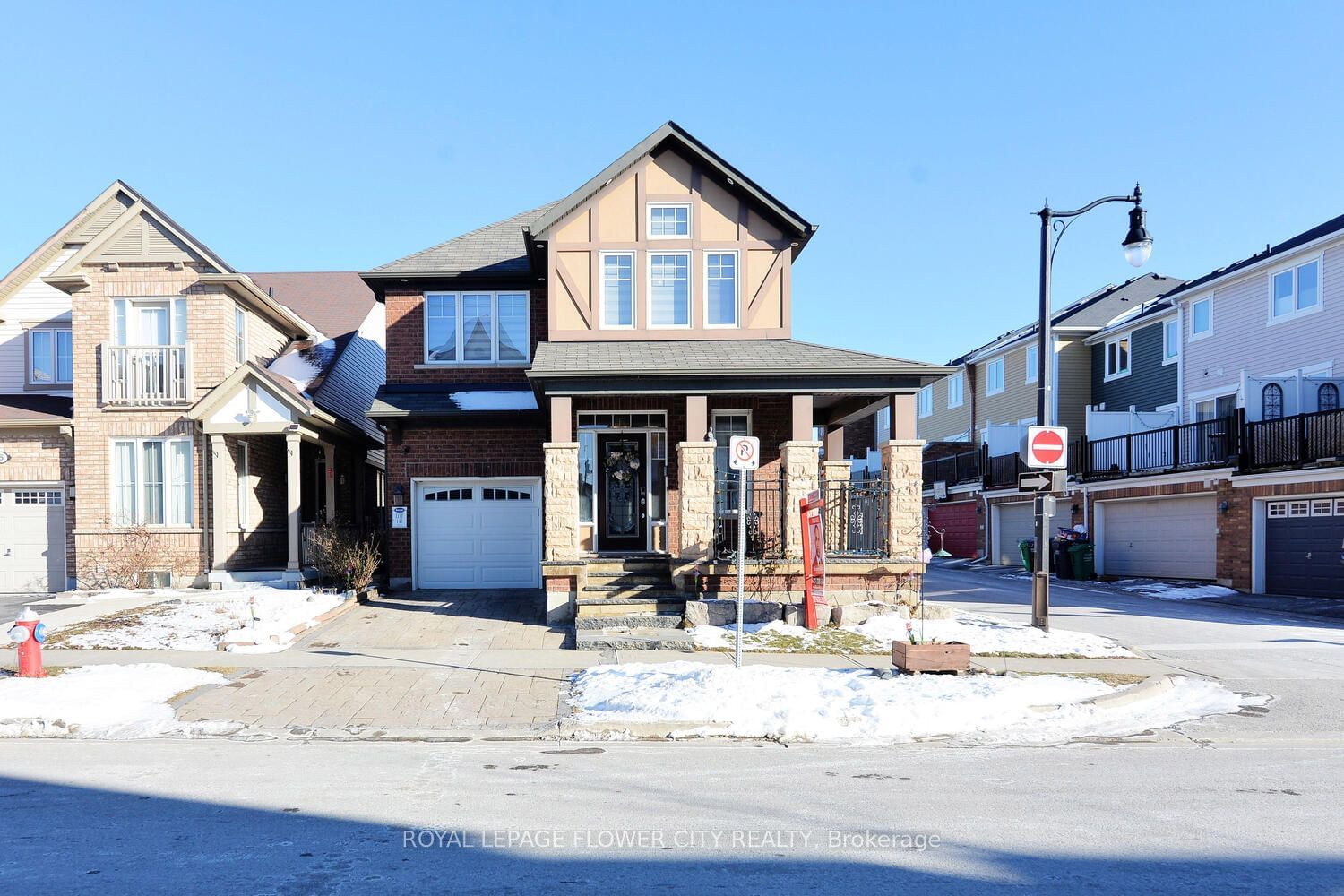 Detached House for sale at 3 Agricola Road, Brampton, Northwest Brampton, L7A 0V1 - MLS: W11916999