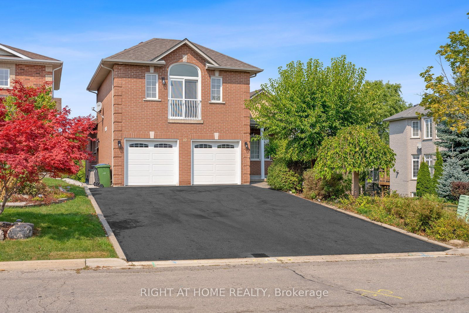 Detached House for sale at 10 RIVERWOOD Terrace, Caledon, Bolton East, L7E 1S1 - MLS: W11917172