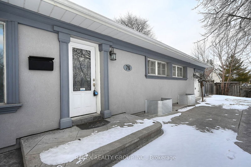 76 Eldomar Ave, Brampton, L6W 1R3 | Image 3