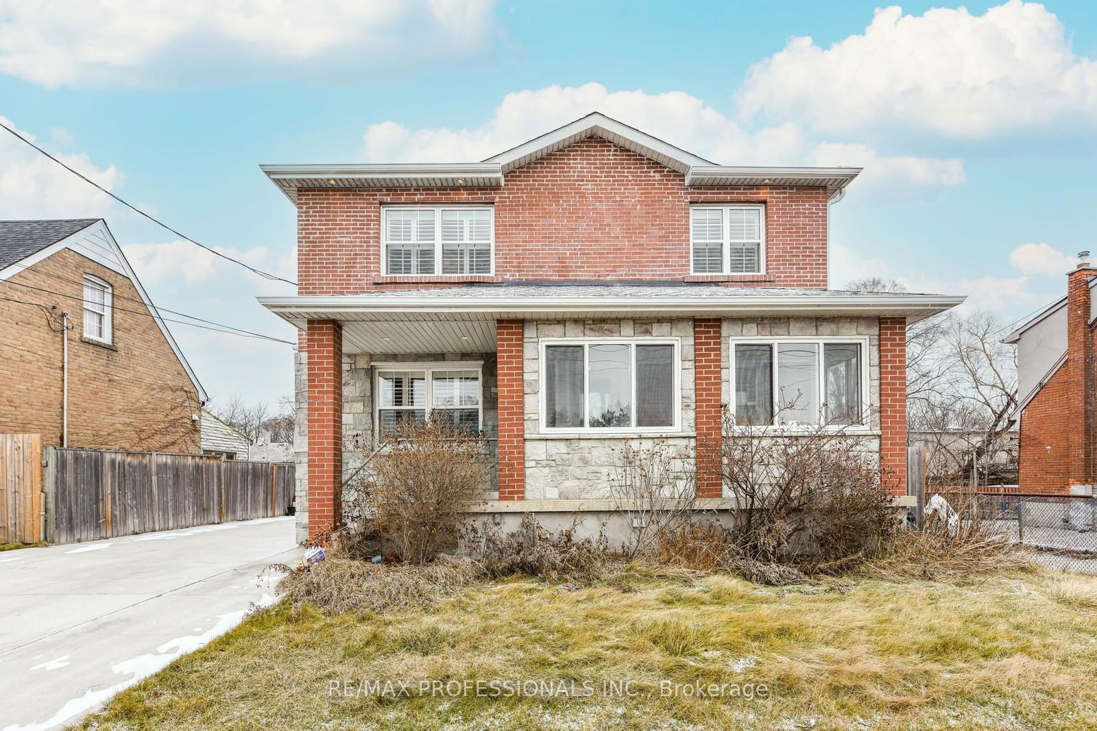 Detached House leased at LOWER-38 Walsh Avenue, Toronto, Humberlea-Pelmo Park W5, M9M 1B6 - MLS: W11917325