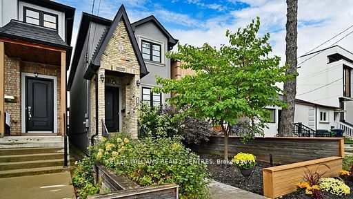 Detached House for sale at 272B Boon Avenue, Toronto, Caledonia-Fairbank, M6E 3Z9 - MLS: W11917402