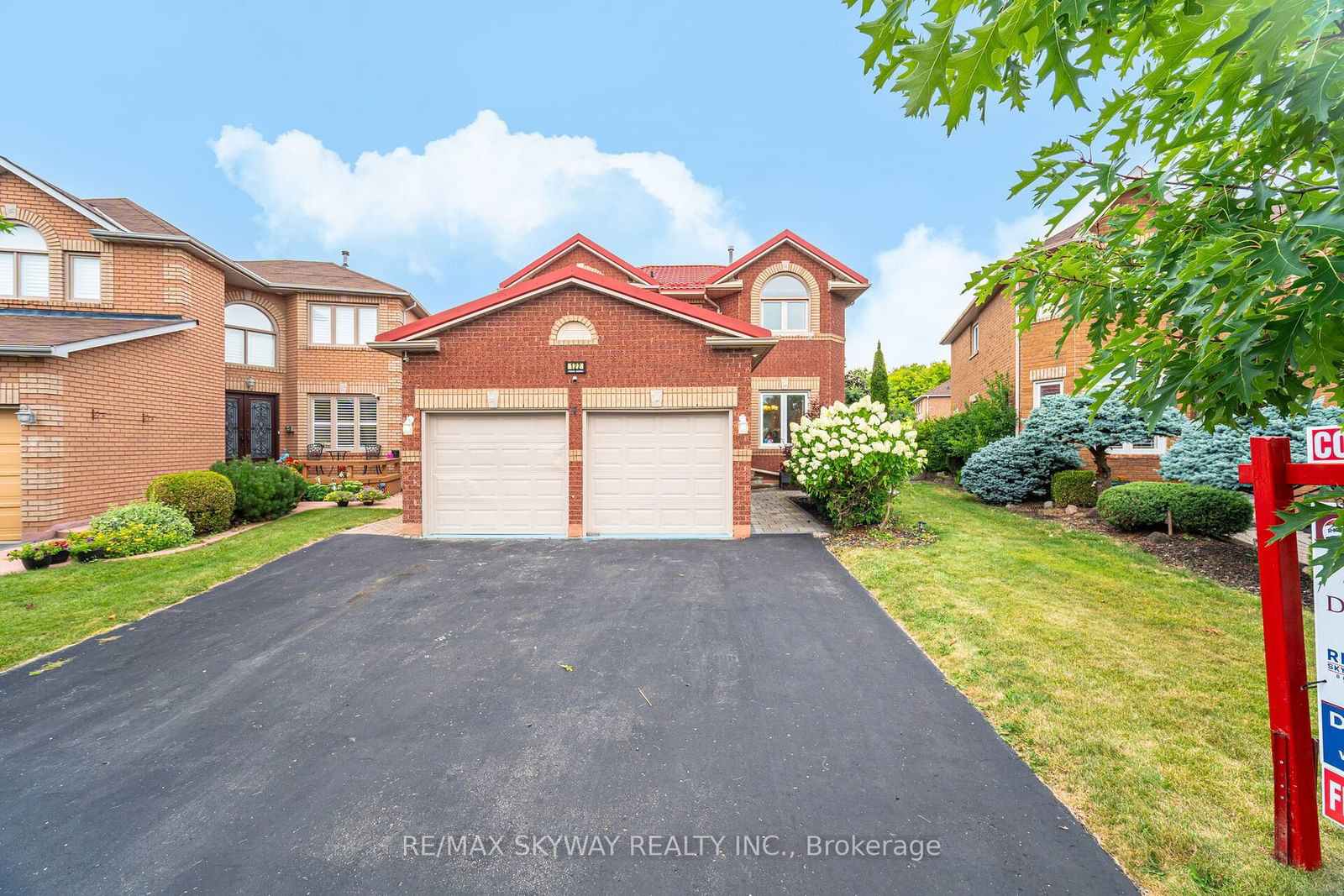 Detached House for sale at 122 Valonia Drive, Brampton, Brampton North, L6V 4J9 - MLS: W11917417