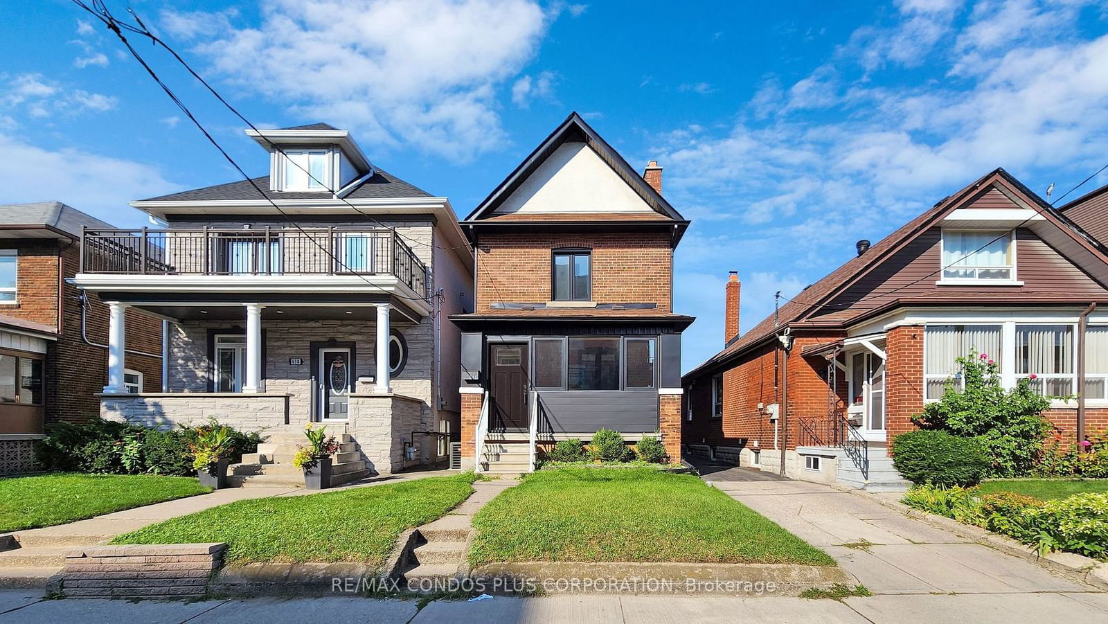 Detached House leased at BSMT-640 Runnymede Road, Toronto, Runnymede-Bloor West Village, M6S 3A2 - MLS: W11917421