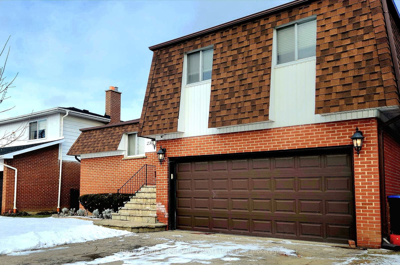 Detached House for sale at 230 Rutherford Road, Brampton, Madoc, L6V 2X8 - MLS: W11917436