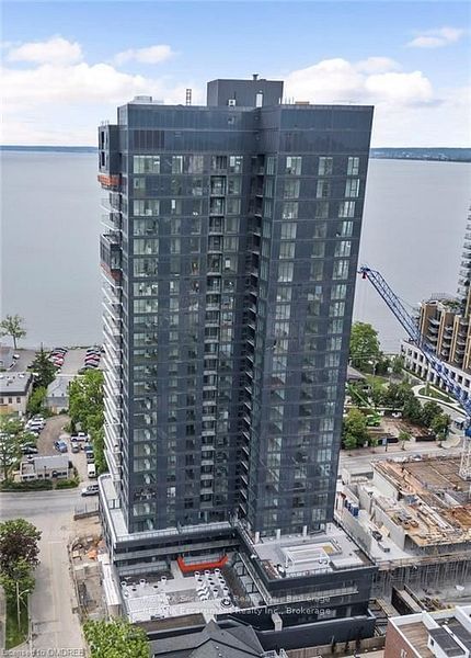 Condo leased at 201-370 Martha Street, Burlington, Brant, L7R 2P7 - MLS: W11917480