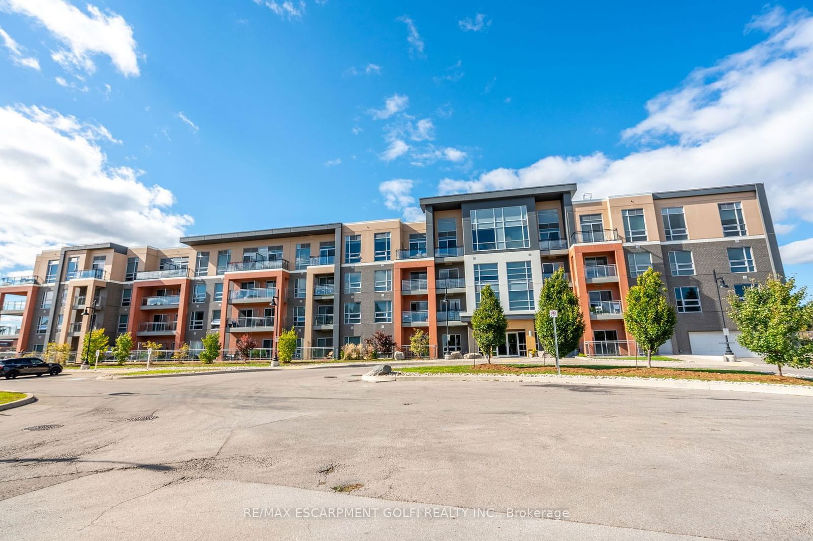 Condo sold at 310-4040 UPPER MIDDLE Road, Burlington, Tansley, L7M 0H2 - MLS: W11917535