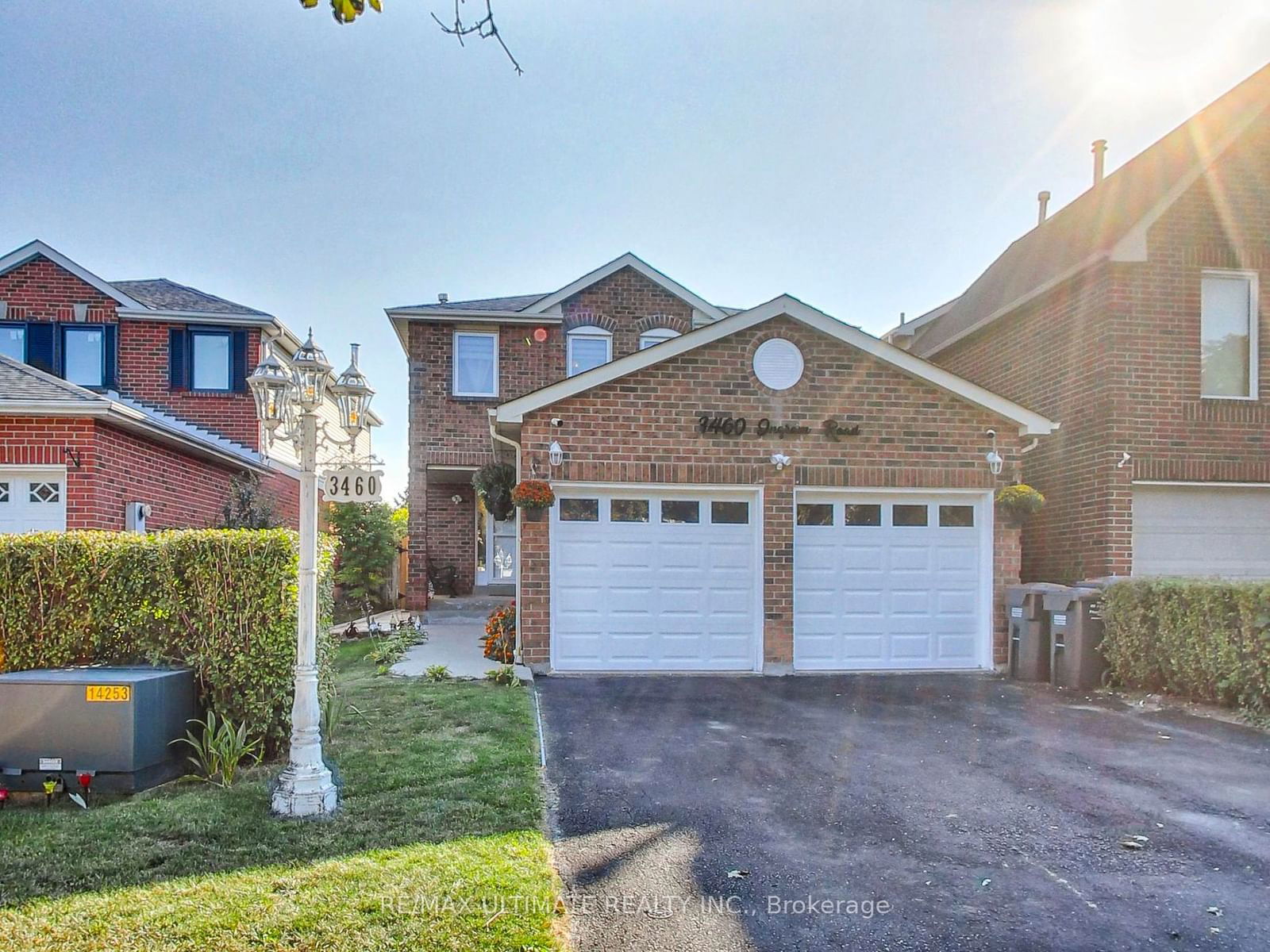 Detached House for sale at 3460 Ingram Road, Mississauga, Erin Mills, L5L 4M8 - MLS: W11917743