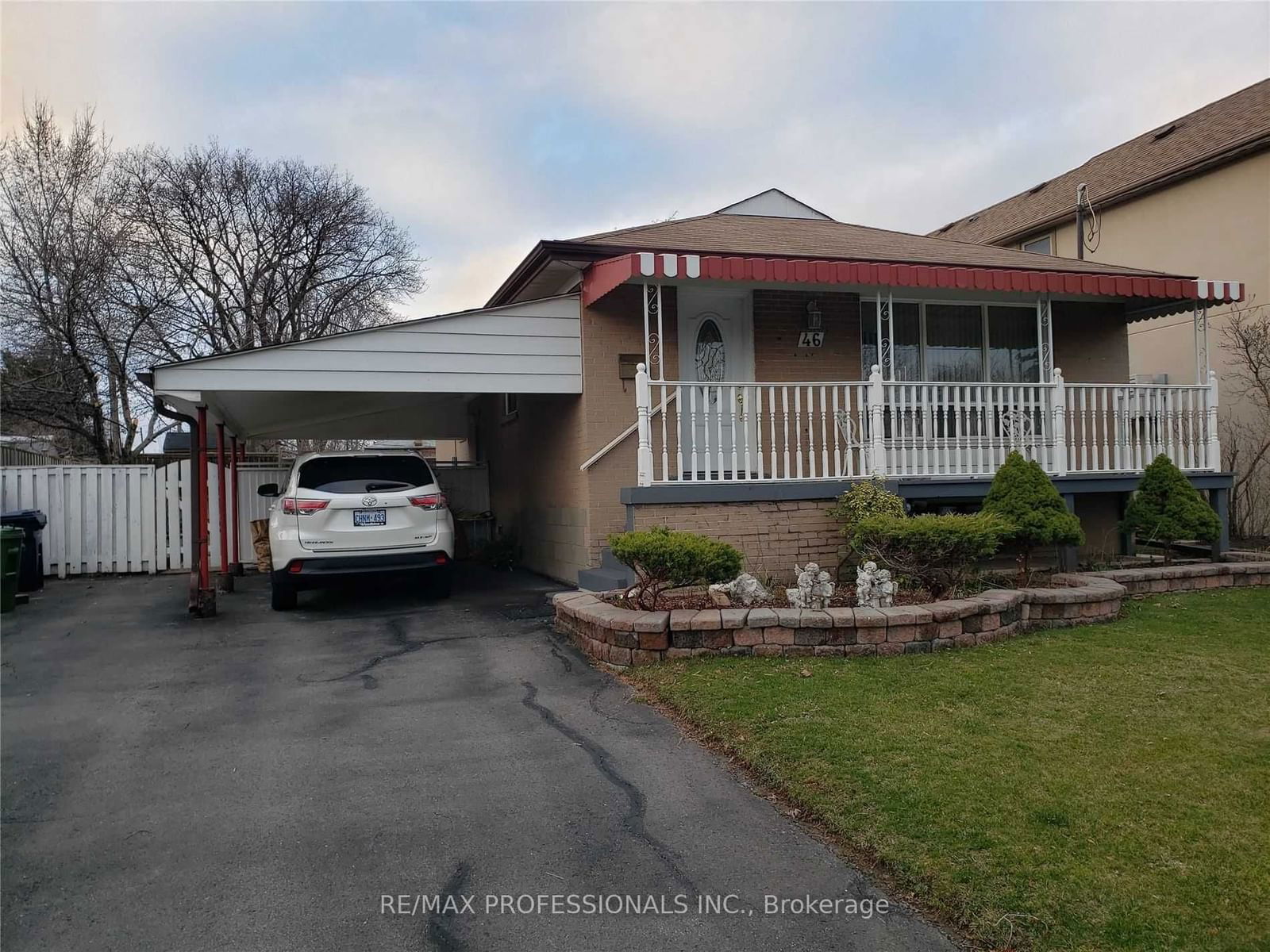 Building at 46 Eringate Drive, Toronto, Eringate-Centennial-West Deane