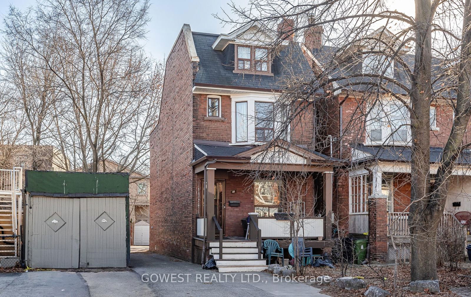 Semi-Detached House leased at 11 Kenneth Avenue, Toronto, High Park North, M6P 1J1 - MLS: W11917784