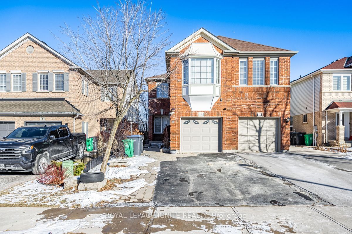 Semi-Detached House for lease at 8 Bunchberry Way, Brampton, Sandringham-Wellington, L6R 2E6 - MLS: W11917827