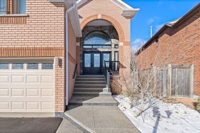 34 Hepburn Cres, Halton Hills - Georgetown image-0-2