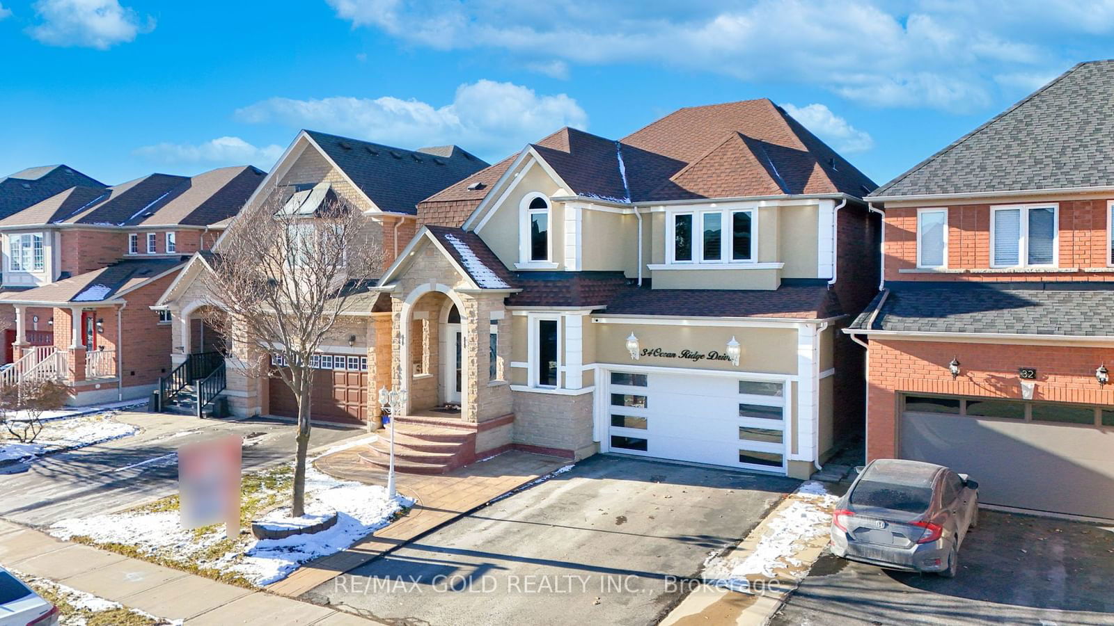 Detached House for sale at 34 Ocean Ridge Drive, Brampton, Sandringham-Wellington, L6R 3K5 - MLS: W11918366