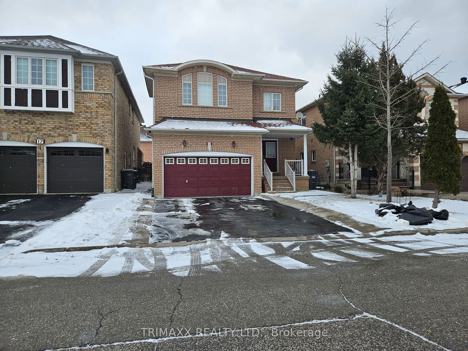 Detached House for lease at 15 Goreridge Crescent, Brampton, Bram East, L6P 1P2 - MLS: W11918440